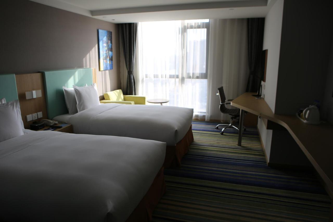 Holiday Inn Express Yingkou Onelong Plaza By Ihg Gaizhou Exteriör bild