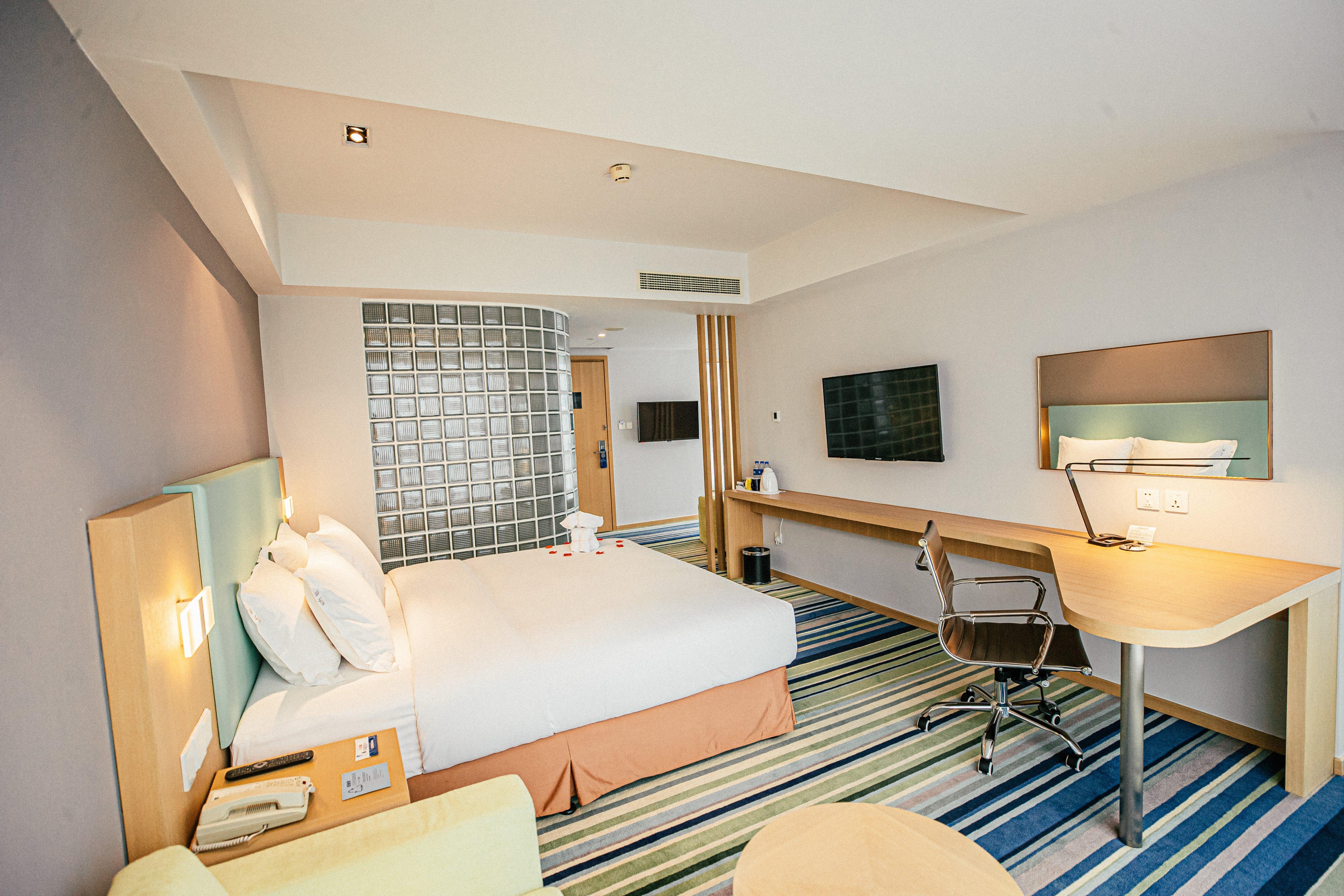 Holiday Inn Express Yingkou Onelong Plaza By Ihg Gaizhou Exteriör bild