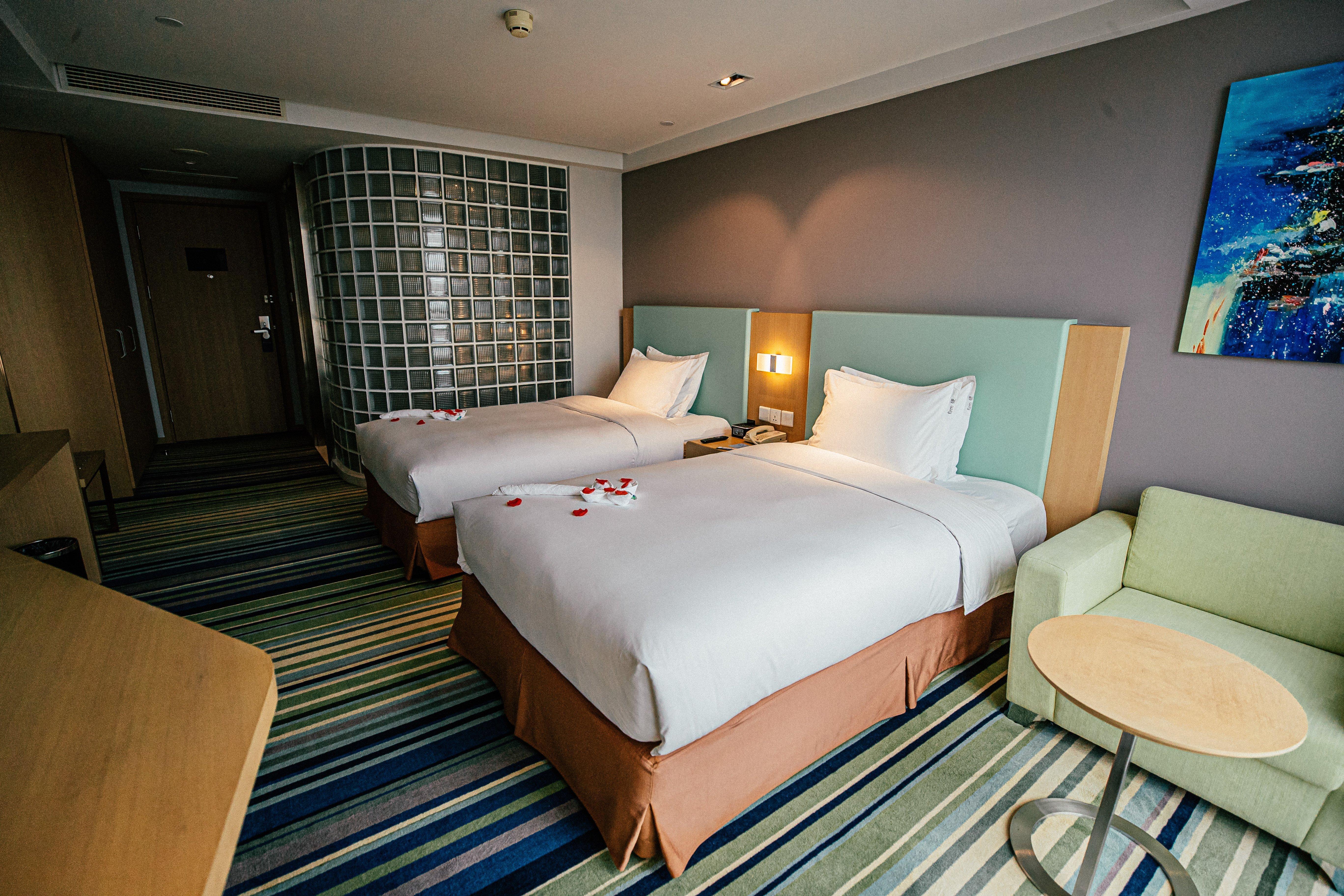 Holiday Inn Express Yingkou Onelong Plaza By Ihg Gaizhou Exteriör bild