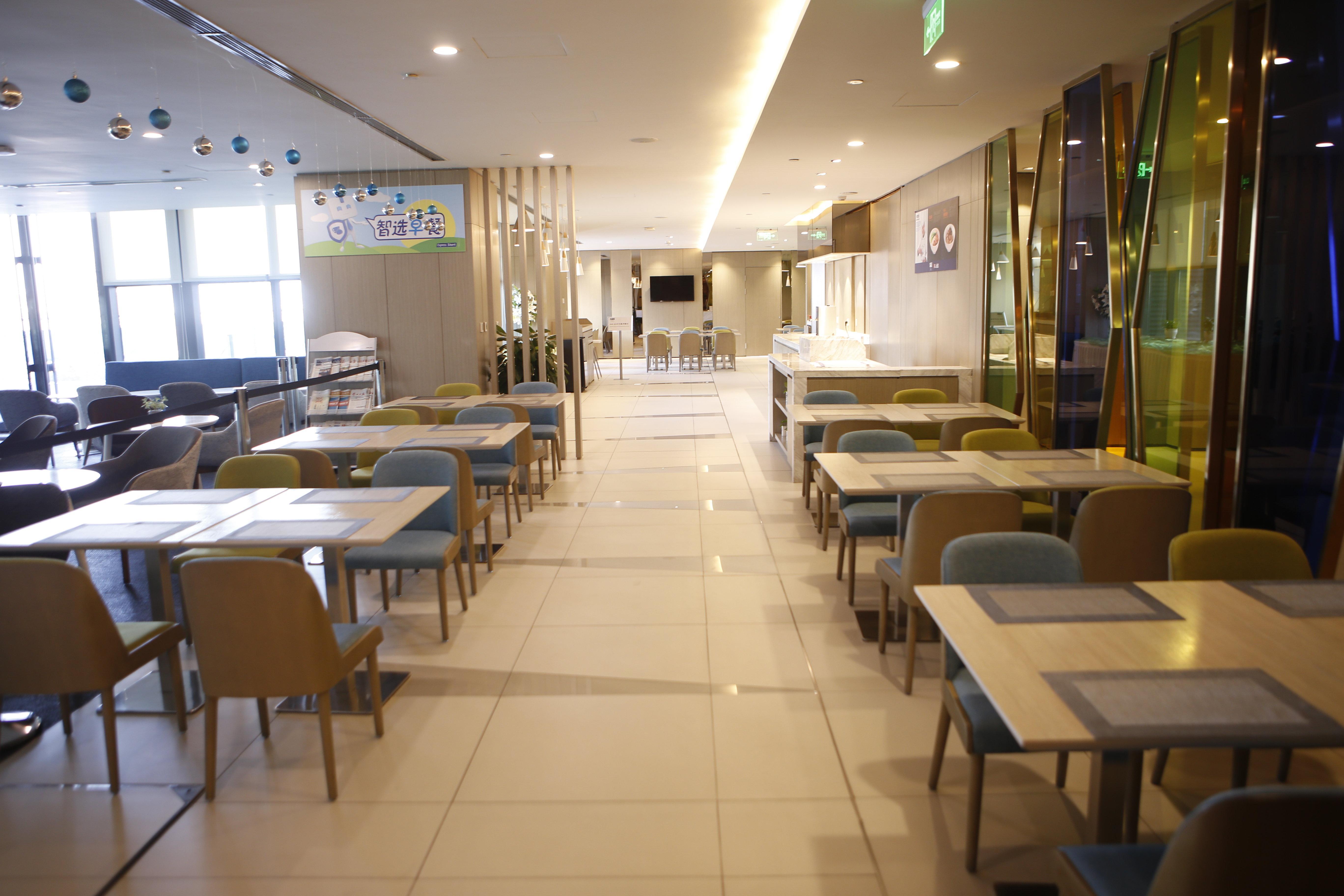 Holiday Inn Express Yingkou Onelong Plaza By Ihg Gaizhou Exteriör bild
